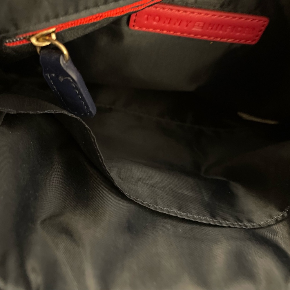 Tommy Hilfiger Blue Red Crossbody Bag with Geometric Pattern - Picture 8 of 10